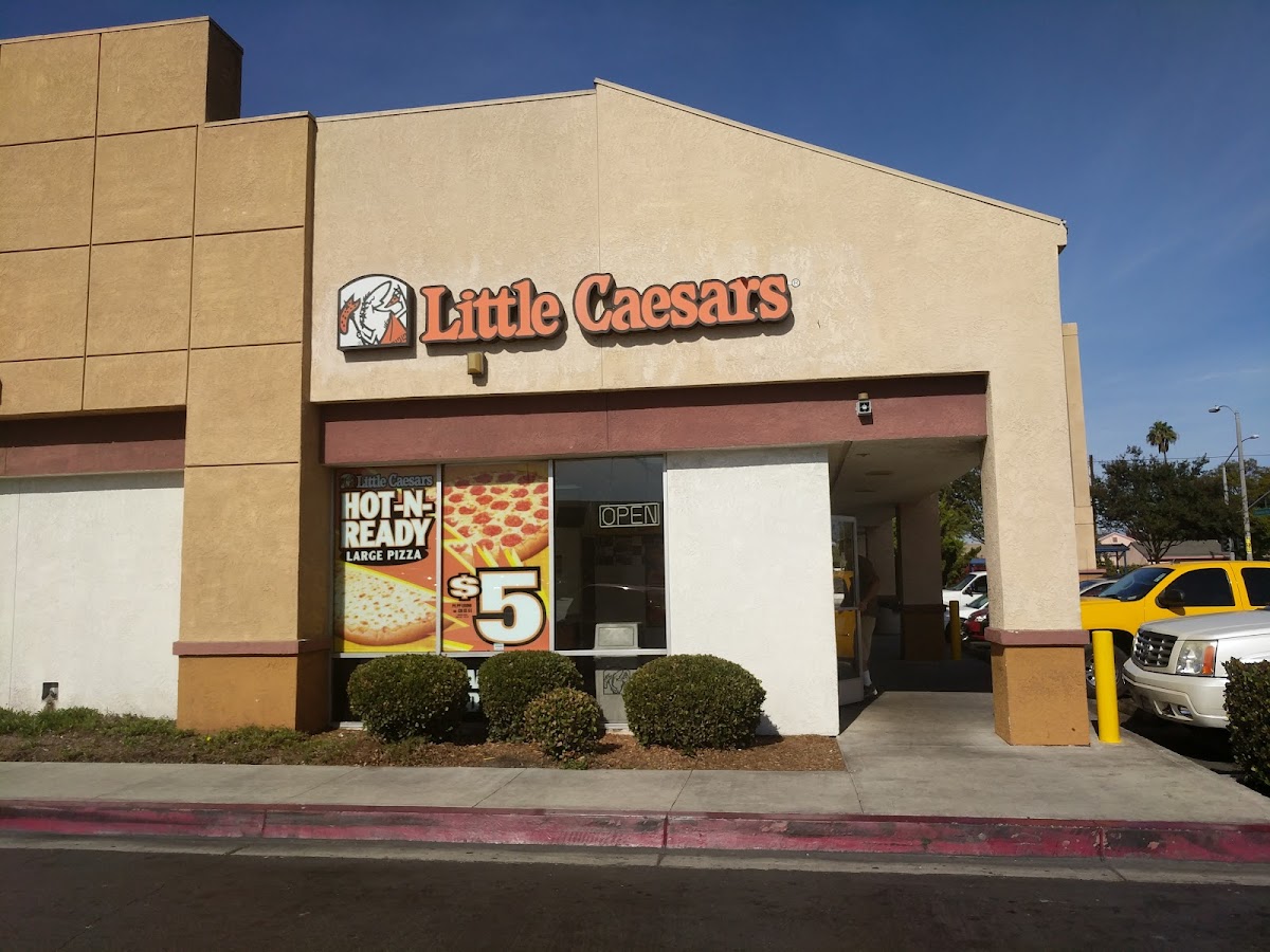 Little Caesars Pizza Compton